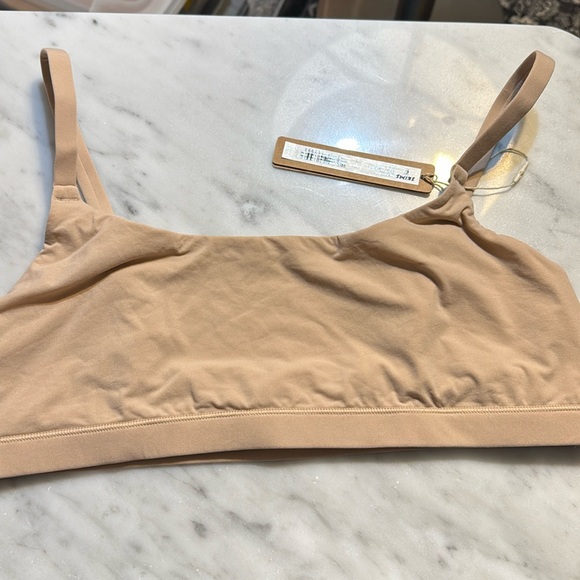 SKIMS FITS EVERYBODY SCOOP BRALETTE - Picture 9 of 10
